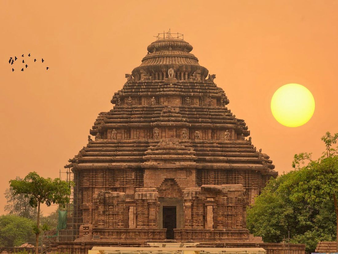 Konark Sun Temple: Ultimate 2025 Travel Guide to Odisha’s Chariot of the Sun