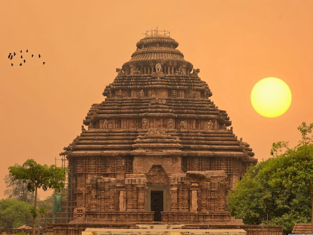 Konark Sun Temple: Ultimate 2025 Travel Guide to Odisha’s Chariot of the Sun